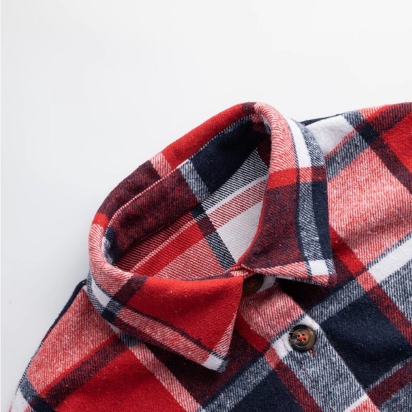 Red and Black Plaid Long Coat - Picture 4 of 8